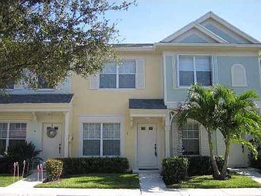 1st image of 10 Whitehead Cir