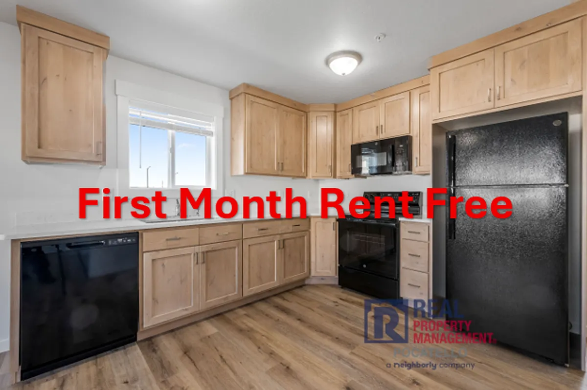 Building Photo - 5405 Park Lawn Dr #101-202