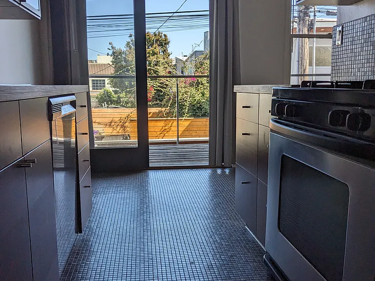250 3rd Ave #250 — Photo 1