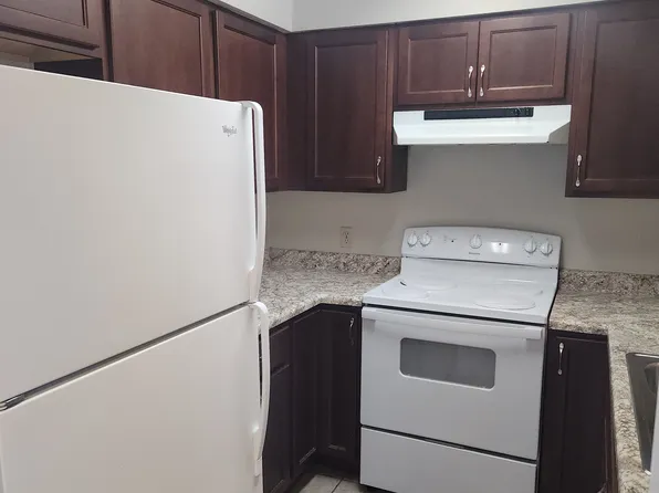 1331 Foxborough Dr, Pensacola, FL 32514