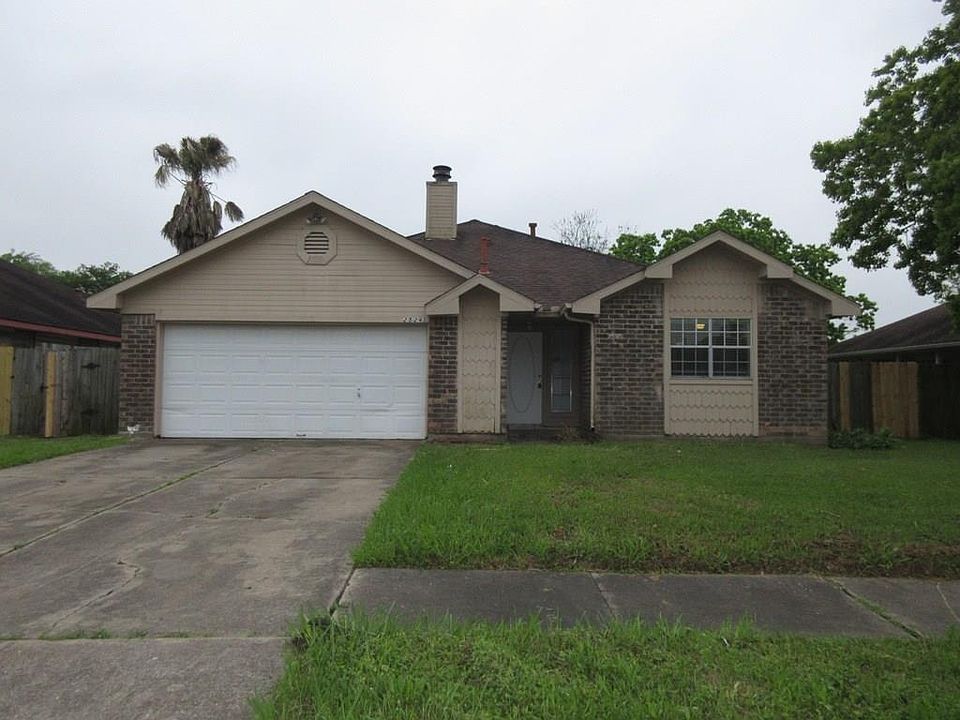 1st image of 2526 Doverglen Dr