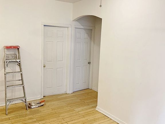 4th image of 2168 35th St APT 2A