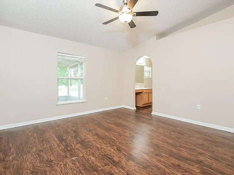 1839 Corner Meadow Cir — Photo 10