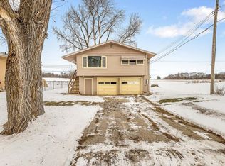 4381 Safford Rd, Rockford, IL 61101