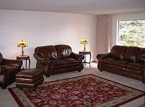 2nd image of 2526 Alexander Ct