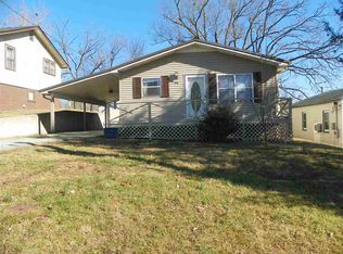 1916 Raulston Ave, Poplar Bluff, MO 63901