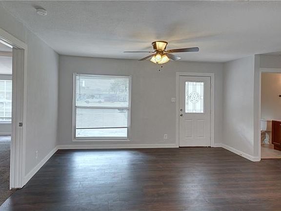 4th image of 2644 Avon Dr