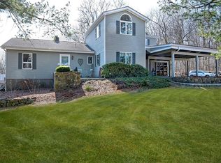 104 Teatown Rd, Croton On Hudson, NY 10520