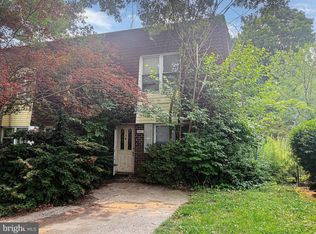 9807 Bonner St, Philadelphia, PA 19115