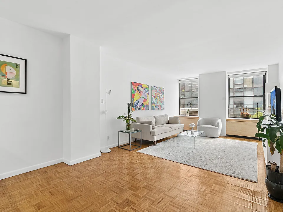 153 E 87th St #4D