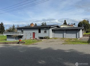 819 S G St, Port Angeles, WA
