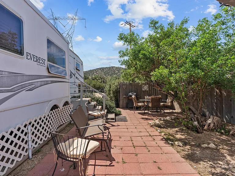 31720 Angeles Forest Hwy #B — Photo 18