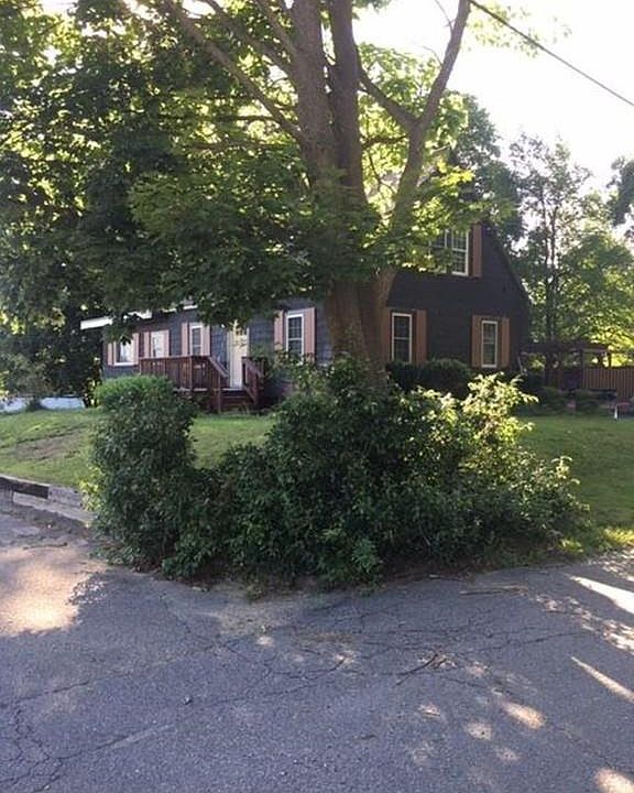 1st image of 25 Montrose St