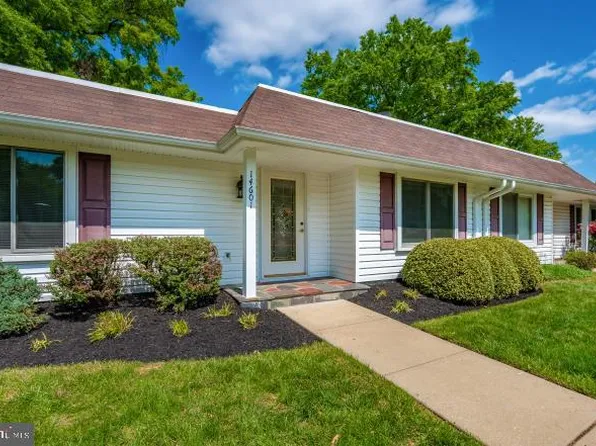 14601 Deerhurst Ter #210-B, Silver Spring, MD 20906
