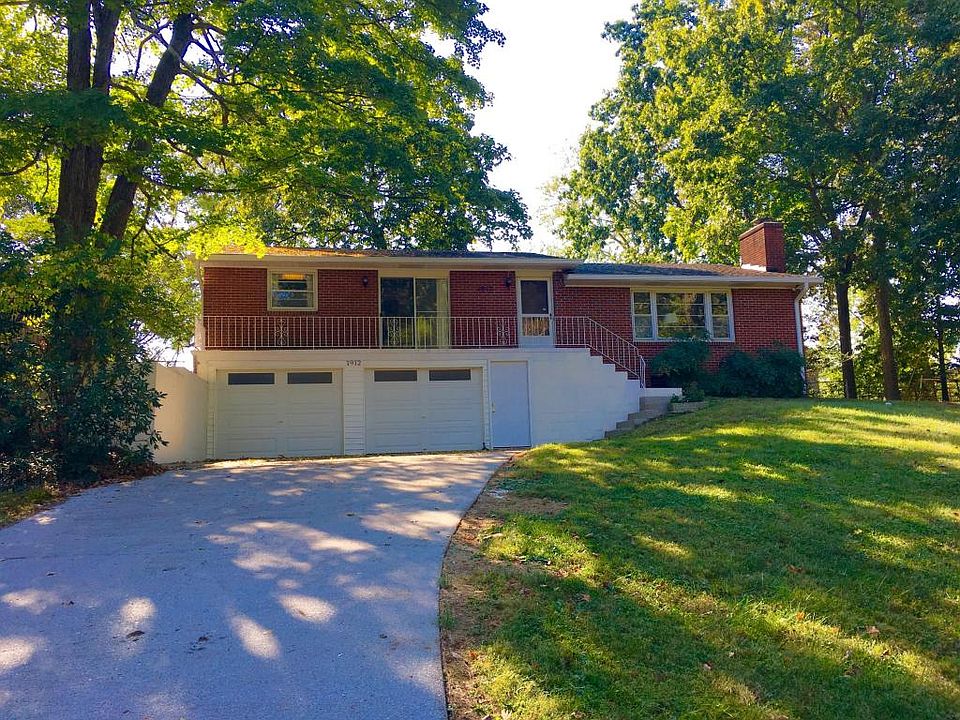 1st image of 1912 Wintergreen Dr