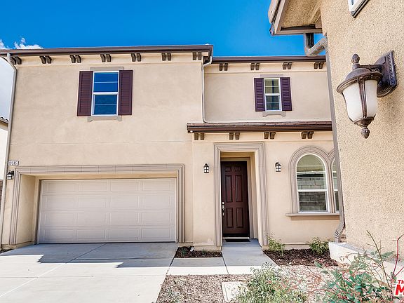 2nd image of 10585 Fuschia Cir