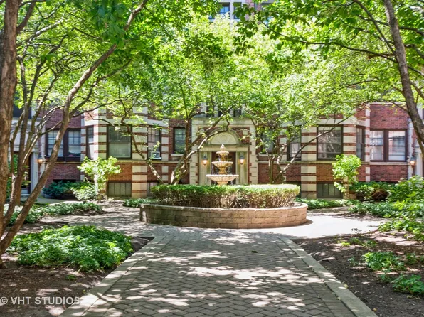 846 Hinman Ave APT 2, Evanston, IL 60202