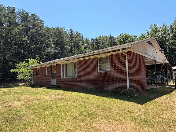 3rd image of 4689 Pittsville Rd