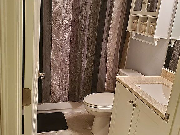 FRONT BATHROOM