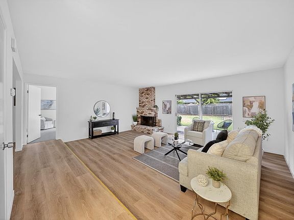 3rd image of 3613 Lurline Way