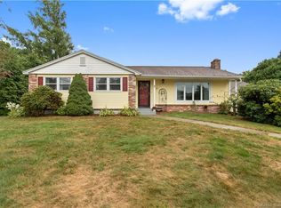 7 Myrtle Rd, Portland, CT 06480