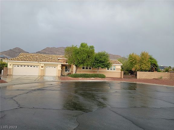 3rd image of 494 Mount Gravatt Ct