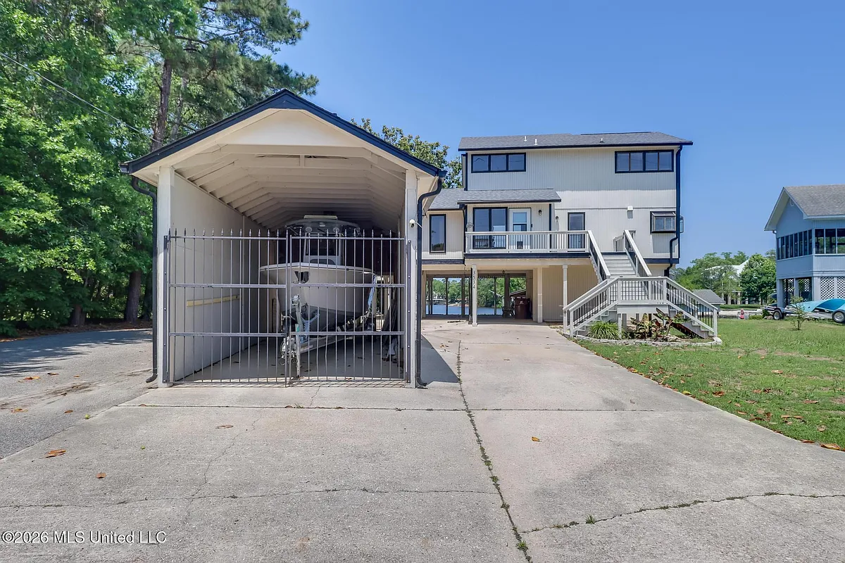Building Photo - 3534 Brandon James Dr