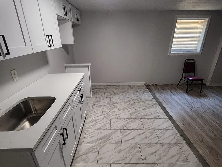 7 E Gibbons St #1 — Photo 2