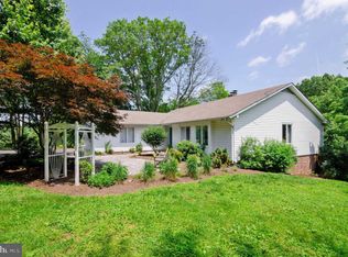 3812 Mount Airy Dr, Mount Airy, MD 21771