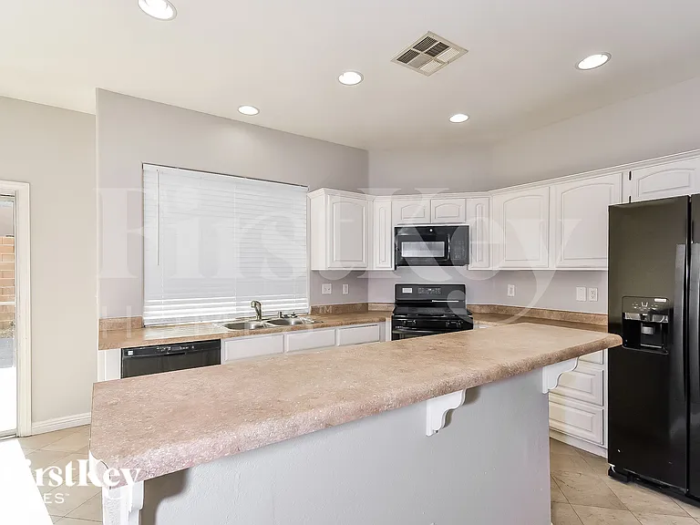 6341 Heather Creek Pl — Photo 7
