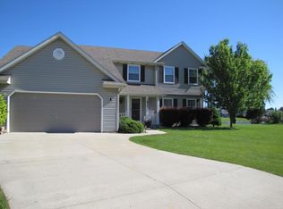 1822 Newberry Ln, Racine, WI 53402