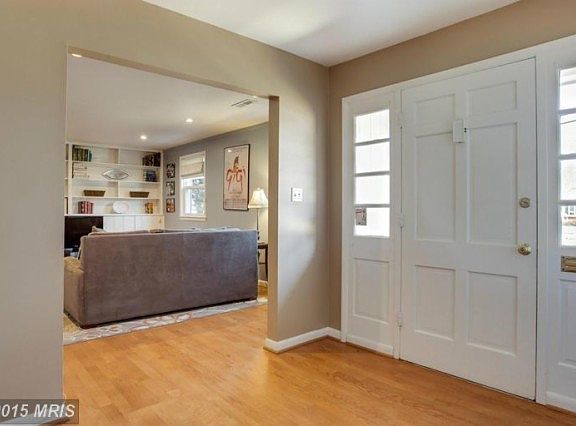 3rd image of 3802 Moss Dr