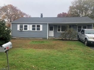 11 Raritan Ave, Ledgewood, NJ 07852