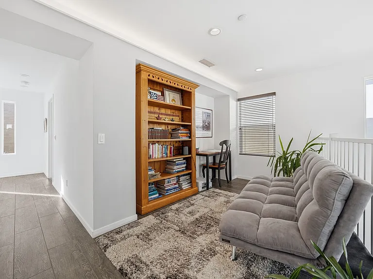 8337 Summit Way — Photo 5