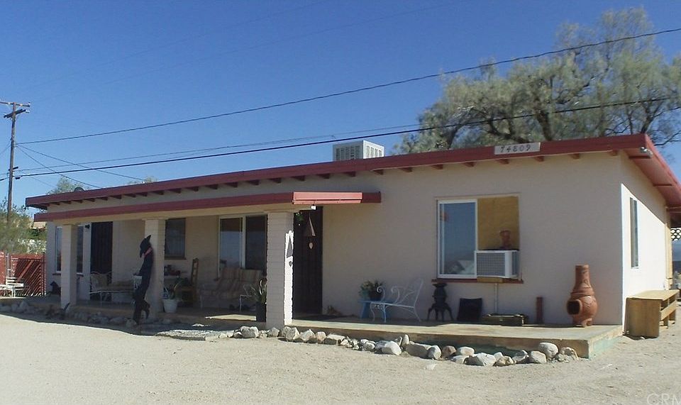 1st image of 74809 Sunset Dr
