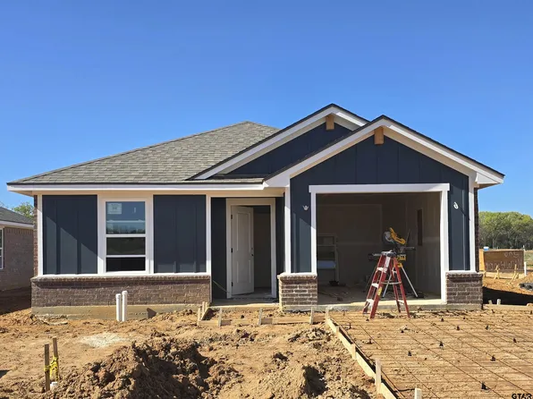 1706 Meadow Ln, Whitehouse, TX 75791