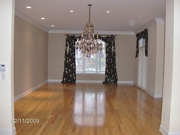 Incredible space gleaming hardwood floors