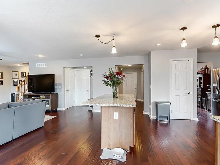 6700 Bartlett Ct — Photo 22