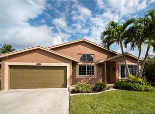 10131 SW 17th Ct, Davie, FL 33324