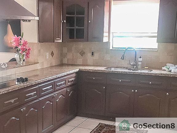 3rd image of 6797 S Waterway Dr