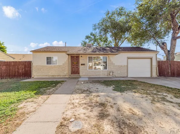 2426 Ontario St, Pueblo, CO 81004