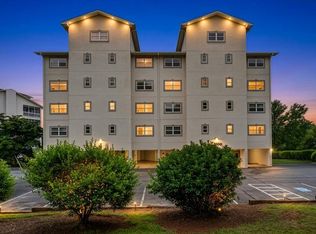 3221 Holland Ct, Young Harris, GA 30582