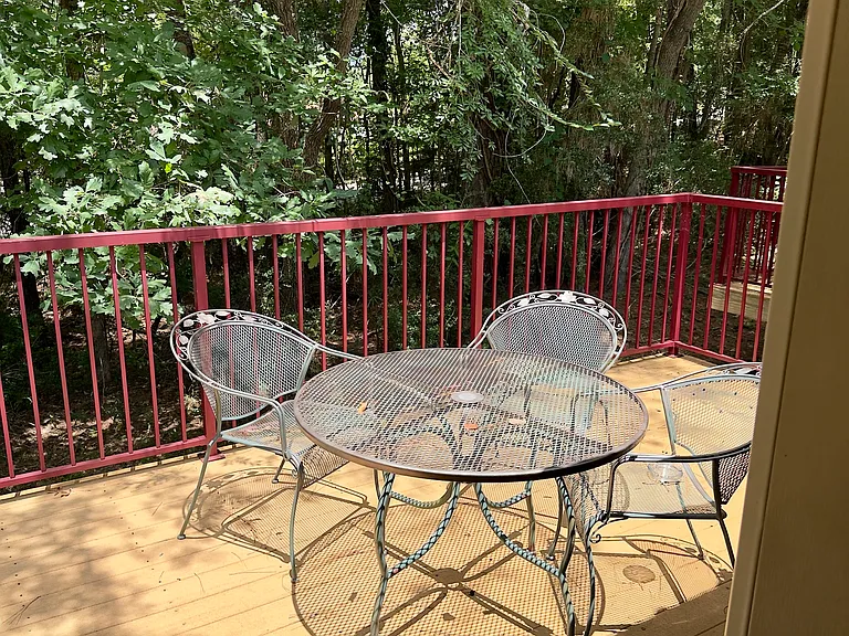 8350 Piney Shores Dr — Photo 17