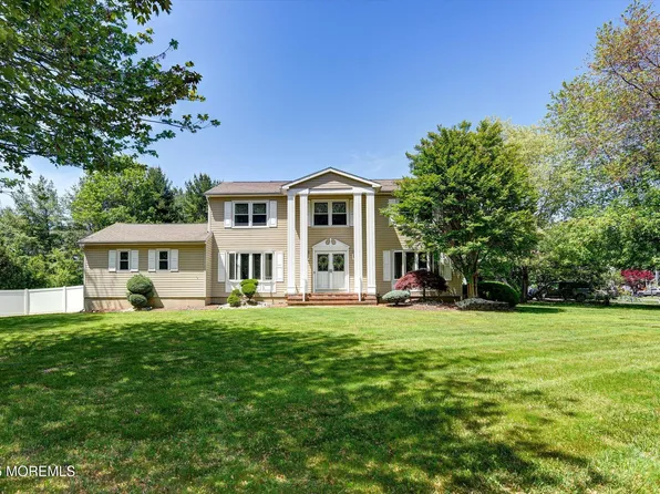 58 Rockwell Circle, Marlboro, NJ 07746