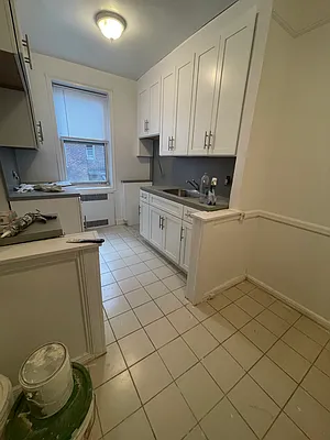 Rented by EZ Sell Realty | media 1