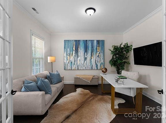5th image of 3046 Montreaux Valley Dr