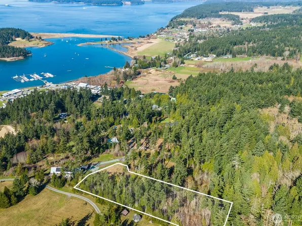 17 Mariner Drive, Lopez Island, WA 98261