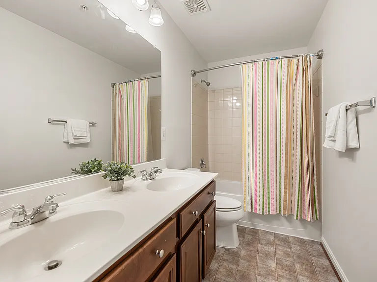 406 Bricker Dr — Photo 24