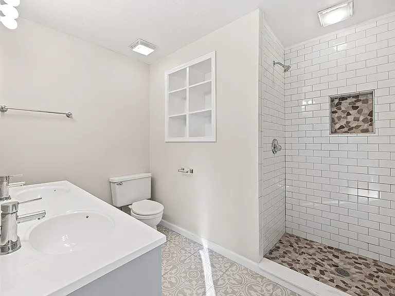 3839 Rome Dr — Photo 30
