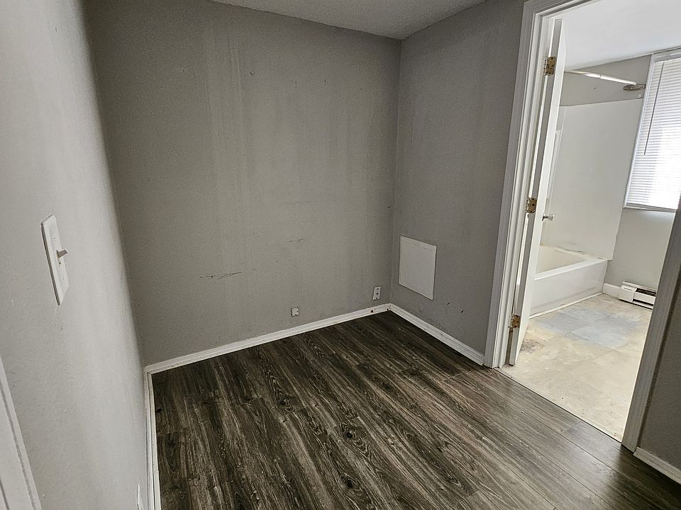 1st image of 1701 Fletcher Ave #B